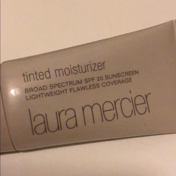 Laura mercier tinted moisturizer spf 20 30ml - Picture 2 of 3
